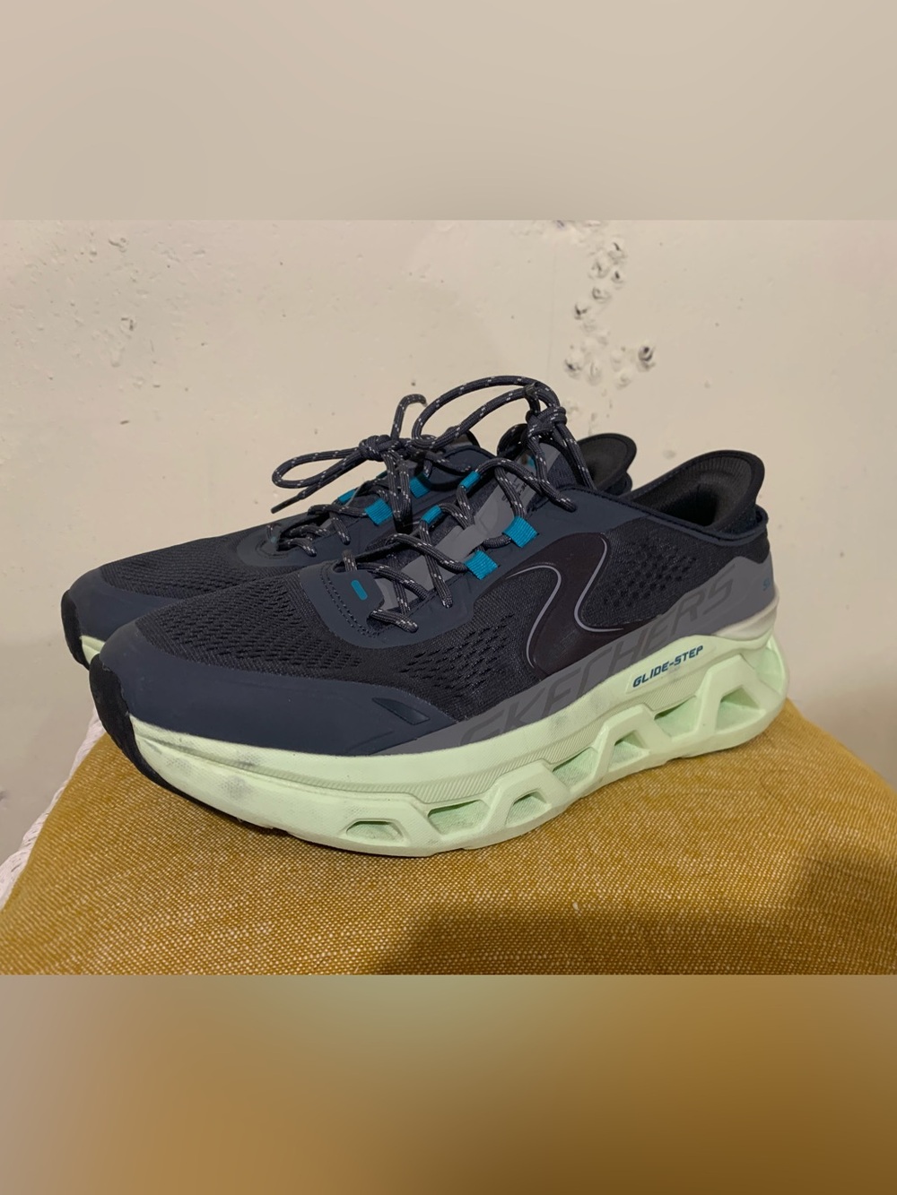 Skechers Slip-ins Glide Step Shoes